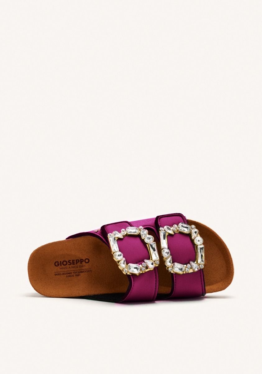 SANDALIAS COLOR FUCSIA ESTILO BIO CON ADORNO JOYA PARA MUJER ADERKLAA - FUXIA