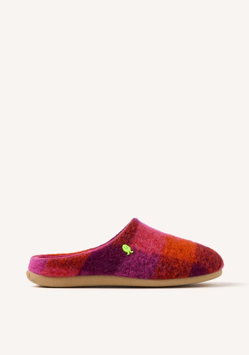 1175-zapatillas-de-casa-lana-cuadros-correll-fuxia-1.jpg