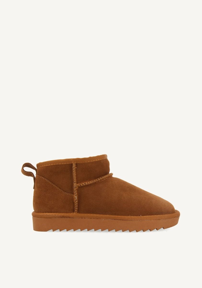 12518-botas-australianas-color-cuero-de-ca-a-baja-para-mujer-berek-cuero-1.jpg