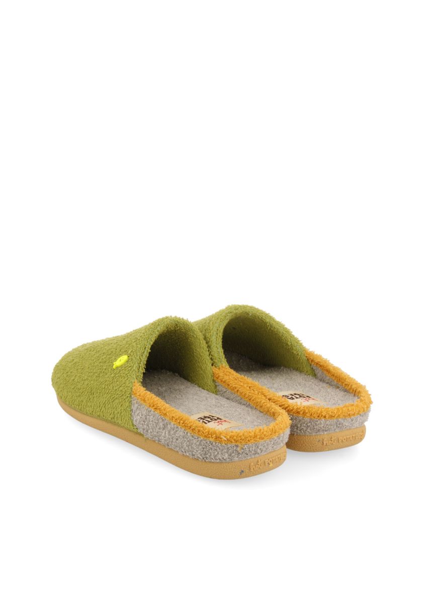 12731-zapatillas-de-estar-por-casa-de-la-colecci-n-hot-potatoes-balderson-verde-1.jpg