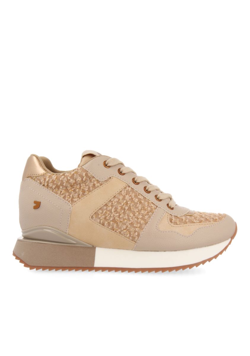 SNEAKERS DE CUÃA INTERNA BEIGE PARA MUJER BAZINE - BEIG