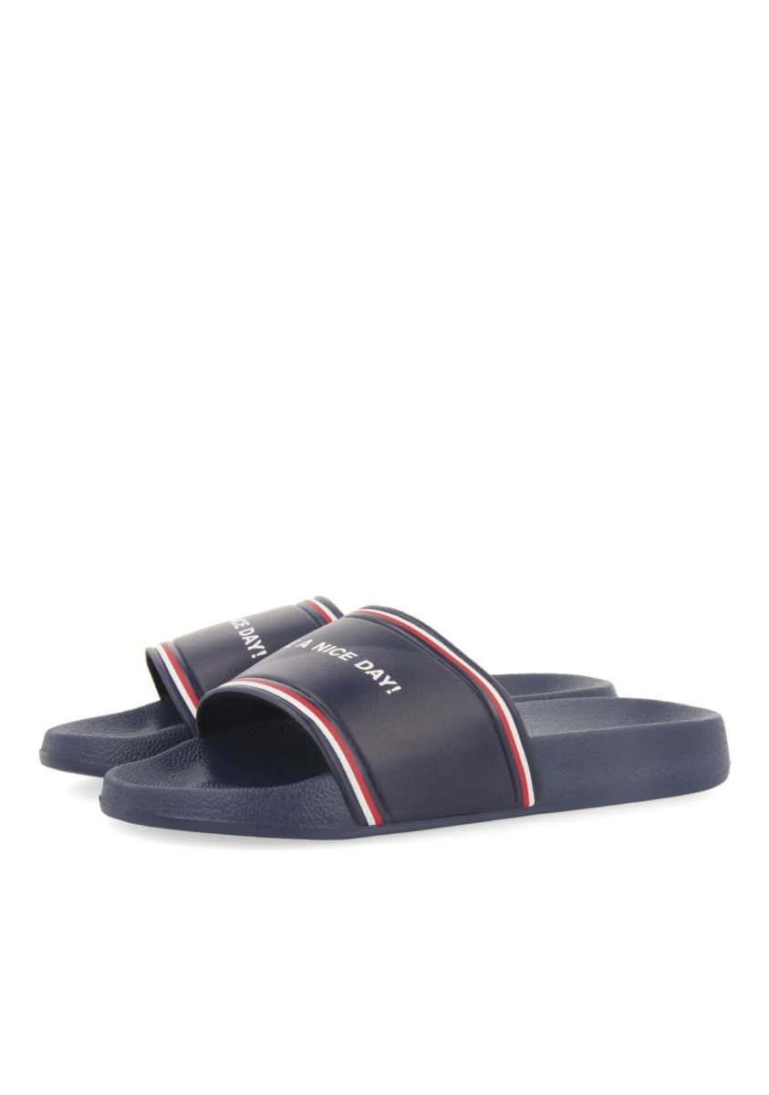 CHANCLAS DE PLAYA AZUL MARINO CON PALA CON MENSAJE PARA NIÃO ANGICO - MARINO 1 13490-chanclas-de-playa-azul-marino-con-pala-con-mensaje-para-ni-o-angico-marino-1.jpg