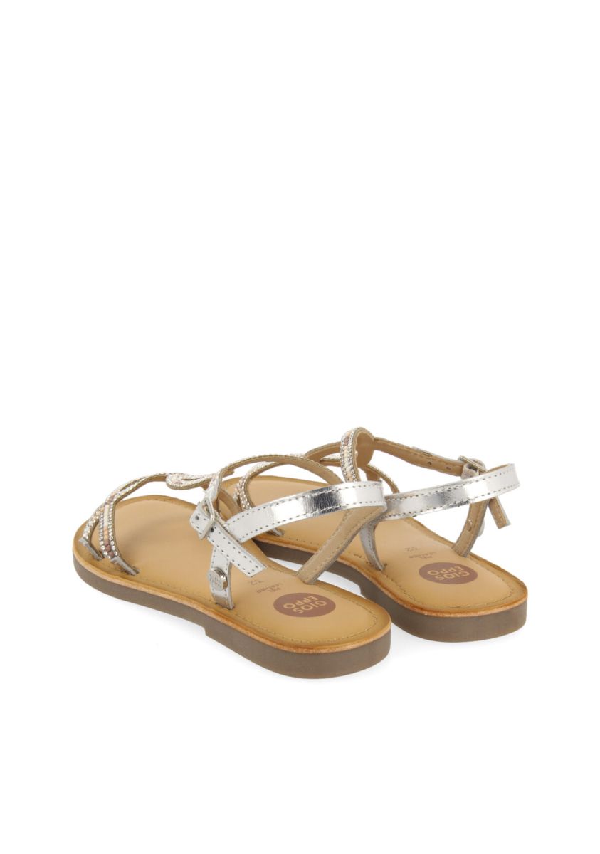 SANDALIAS DE PIEL PLATEADAS CON ADORNO DE CRISTALES Y BEADS PARA NIÃA DELAND - PLATA
