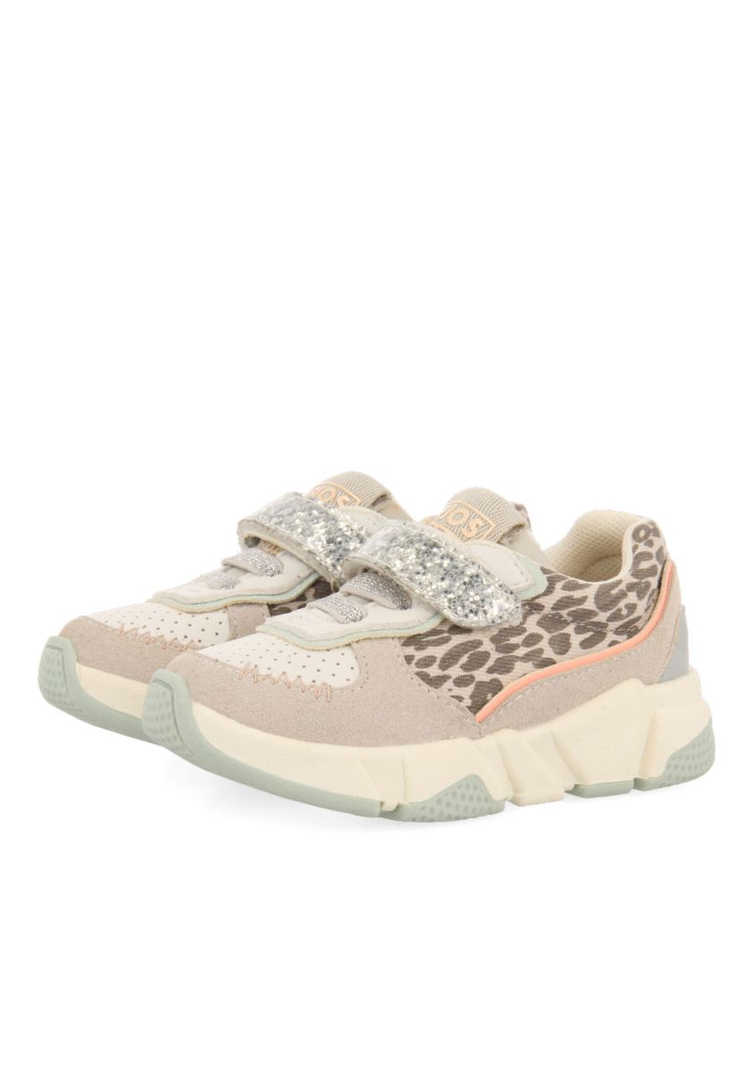 15885-sneakers-blancas-de-leopardo-para-beb-punda-blanco-1.jpg