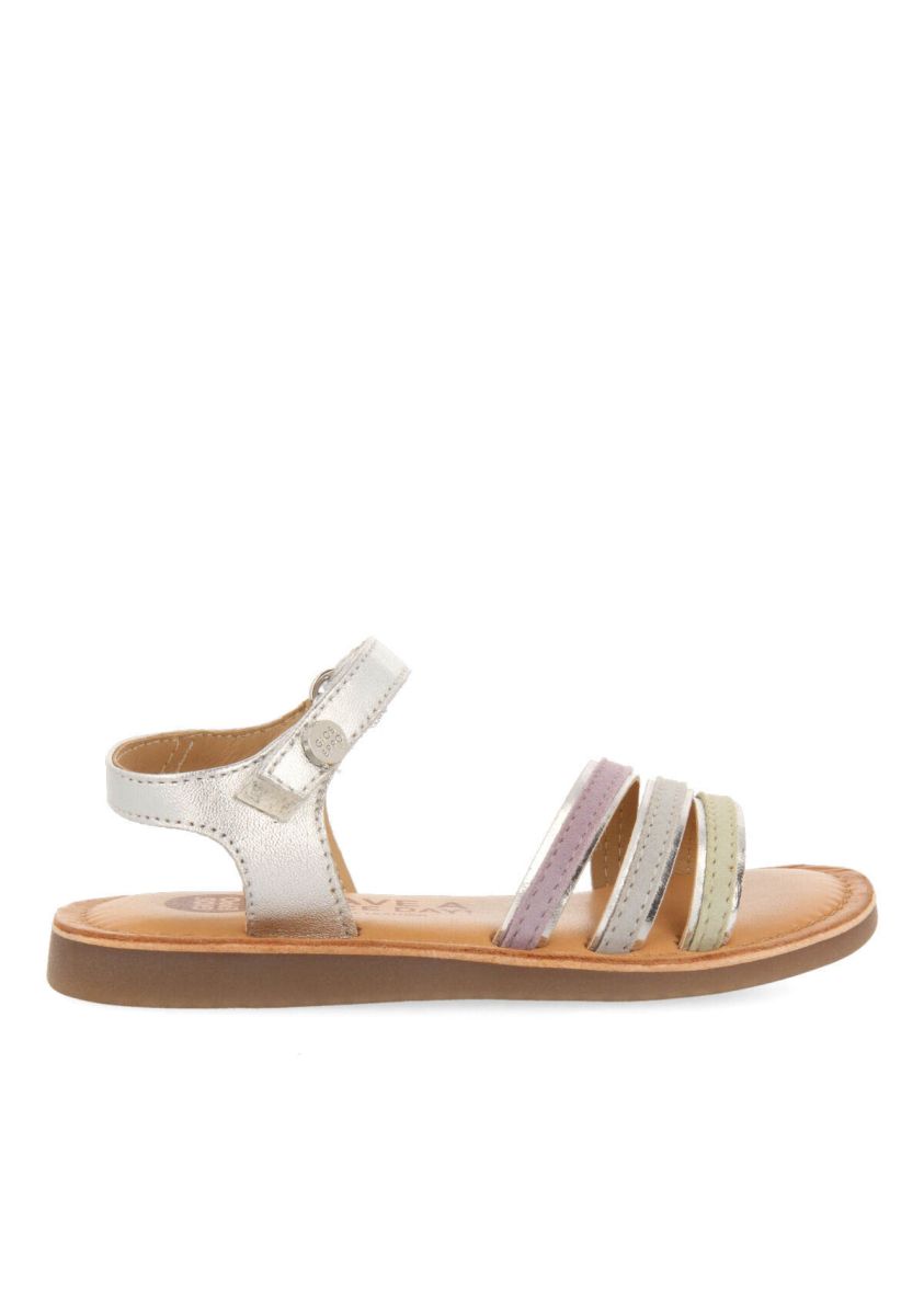 Sandalias con vivos metalizados en color plata para niÃ±a angeja - PLATA