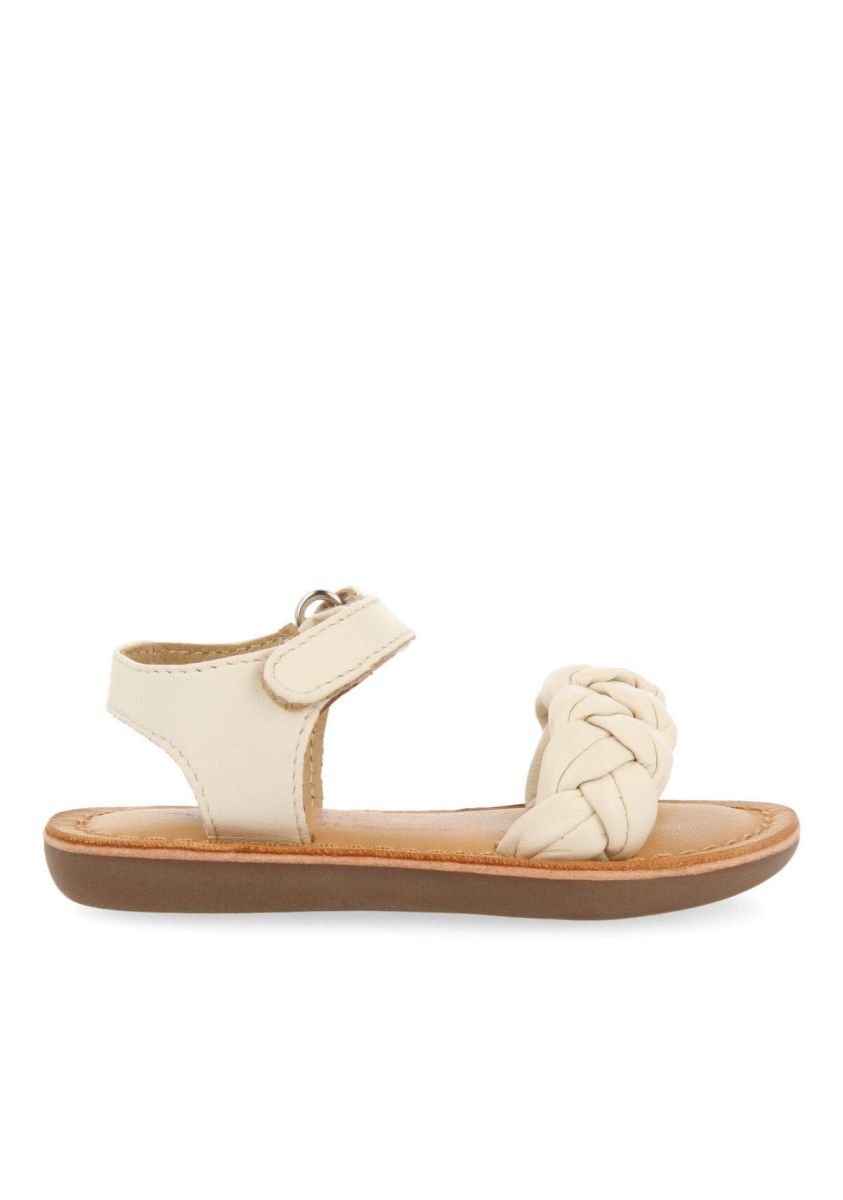 16820-sandalias-de-piel-en-color-off-white-con-trenza-para-ni-a-ennery-off-white-1.jpg