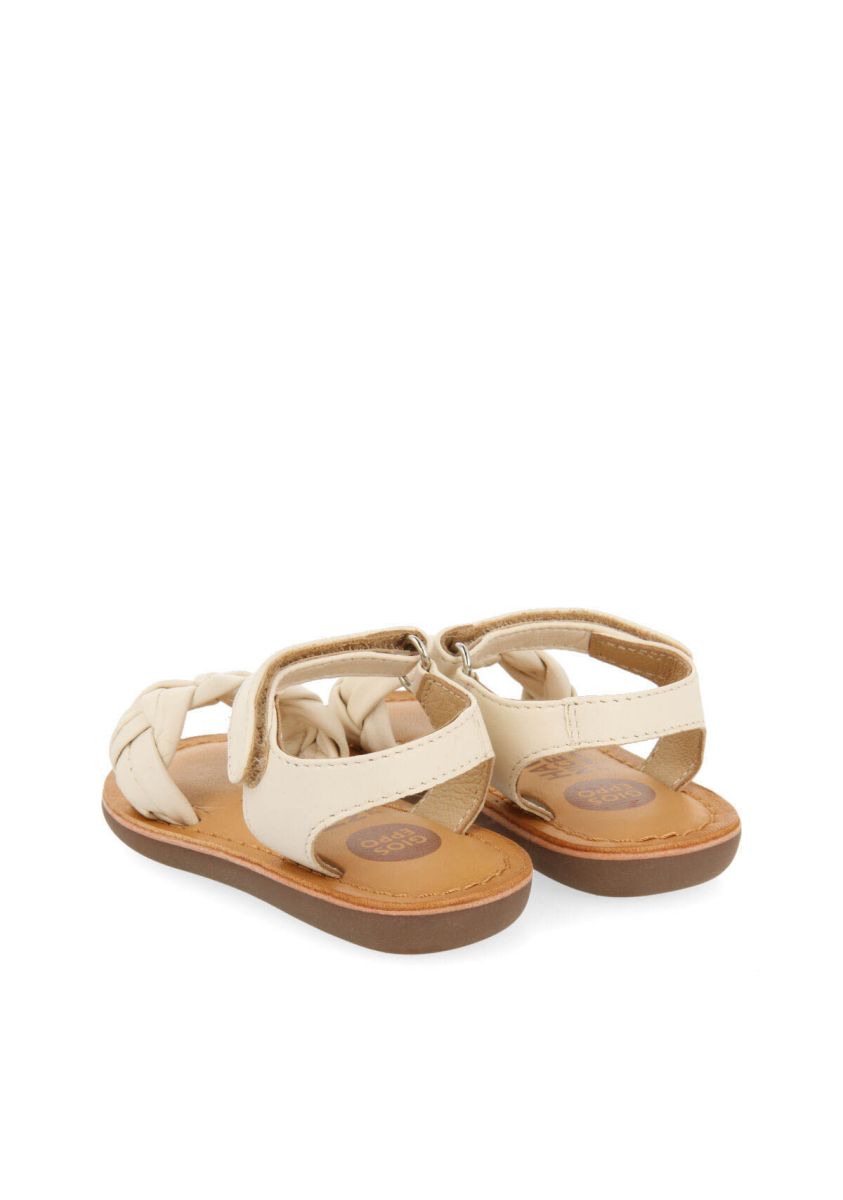 16820-sandalias-de-piel-en-color-off-white-con-trenza-para-ni-a-ennery-off-white-1.jpg