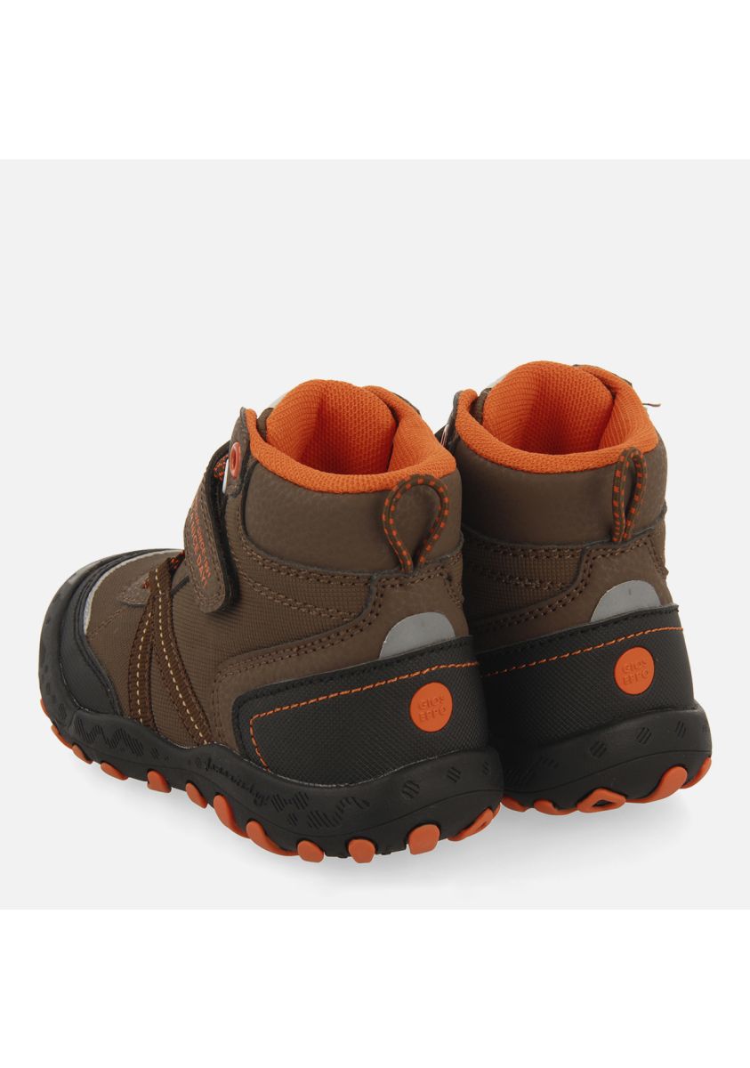 18519-sneakers-abotinadas-tipo-trekking-marrones-para-ni-a-y-ni-o-gerlos-marron-1.jpg