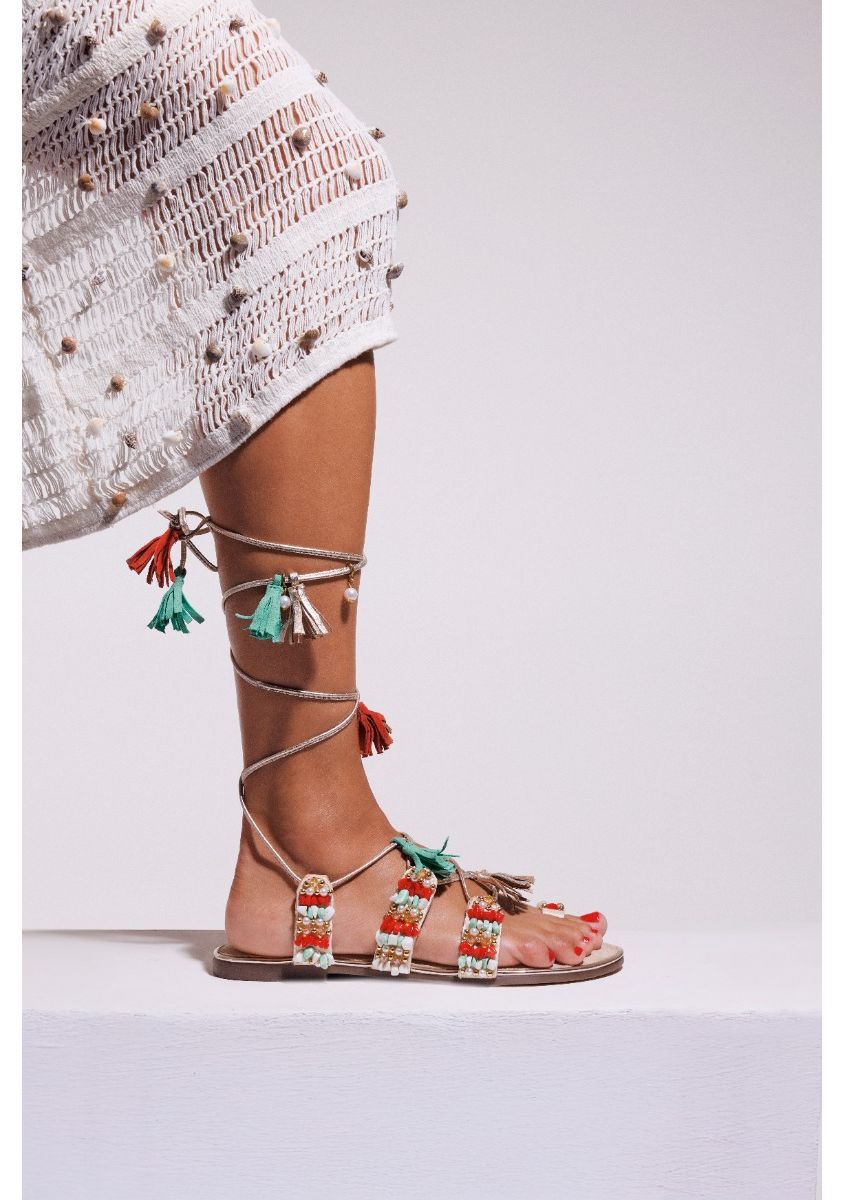 3273-sandalias-piel-flecos-y-abalorios-nubo-rojo-1.jpg