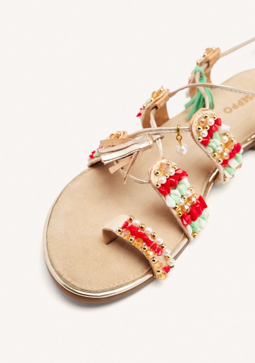 3273-sandalias-piel-flecos-y-abalorios-nubo-rojo-1.jpg