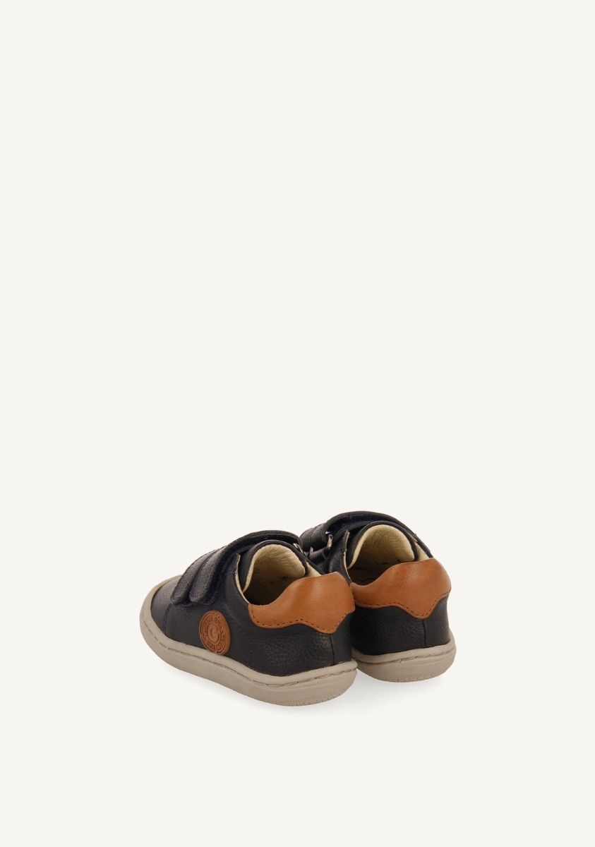 481-gioseppo-barefoot-sneakers-tipo-bambas-saranac-marino-1.jpg