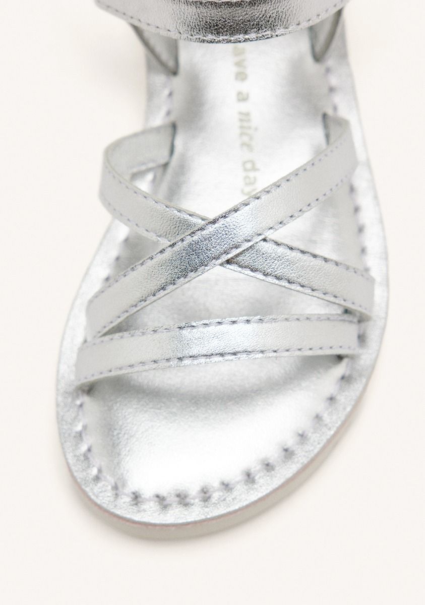 7001-sandalias-tiras-piel-tolland-plata-1.jpg