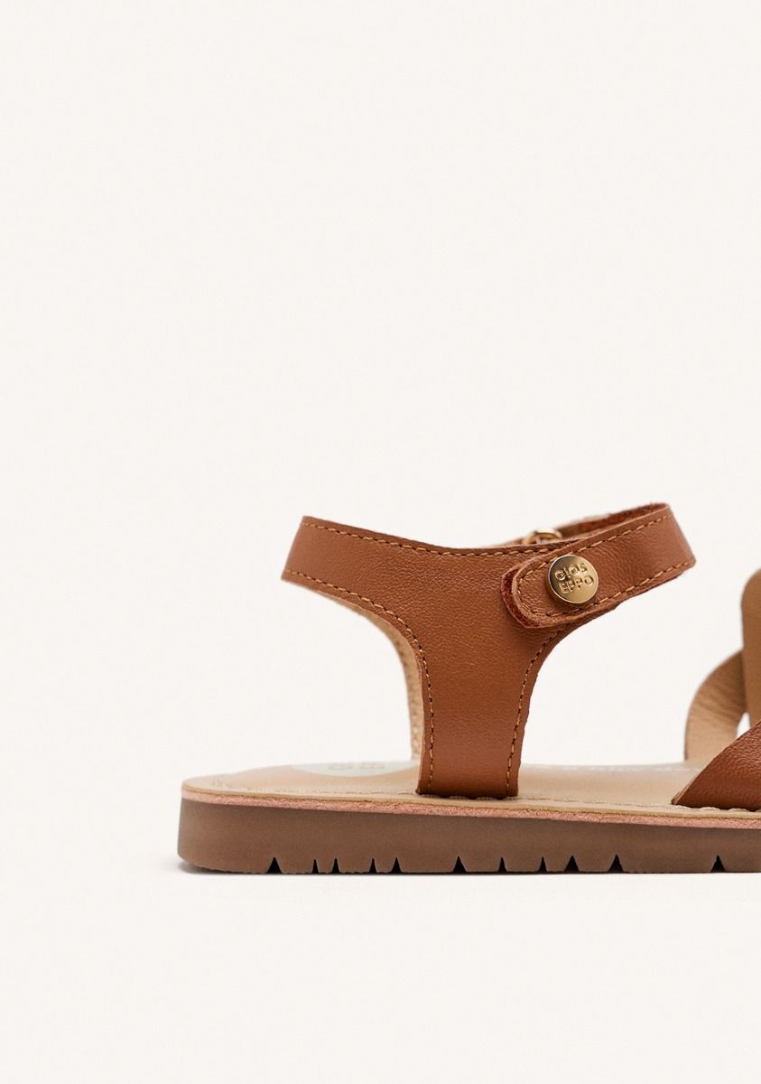 7337-sandalias-piel-trenzada-rowley-cuero-1.jpg