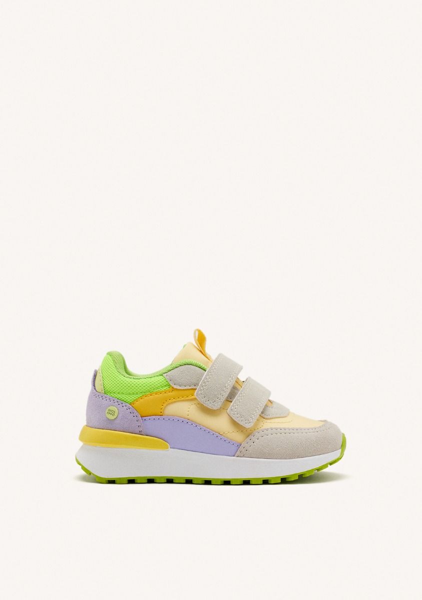 ZAPATILLAS RETRO PIEL SAUKVI - AMARILLO