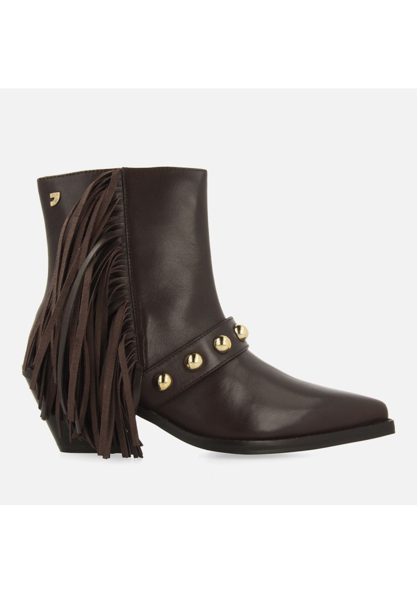 8841-botines-tac-n-piel-flecos-y-tachas-clarksville-marron-1.jpg