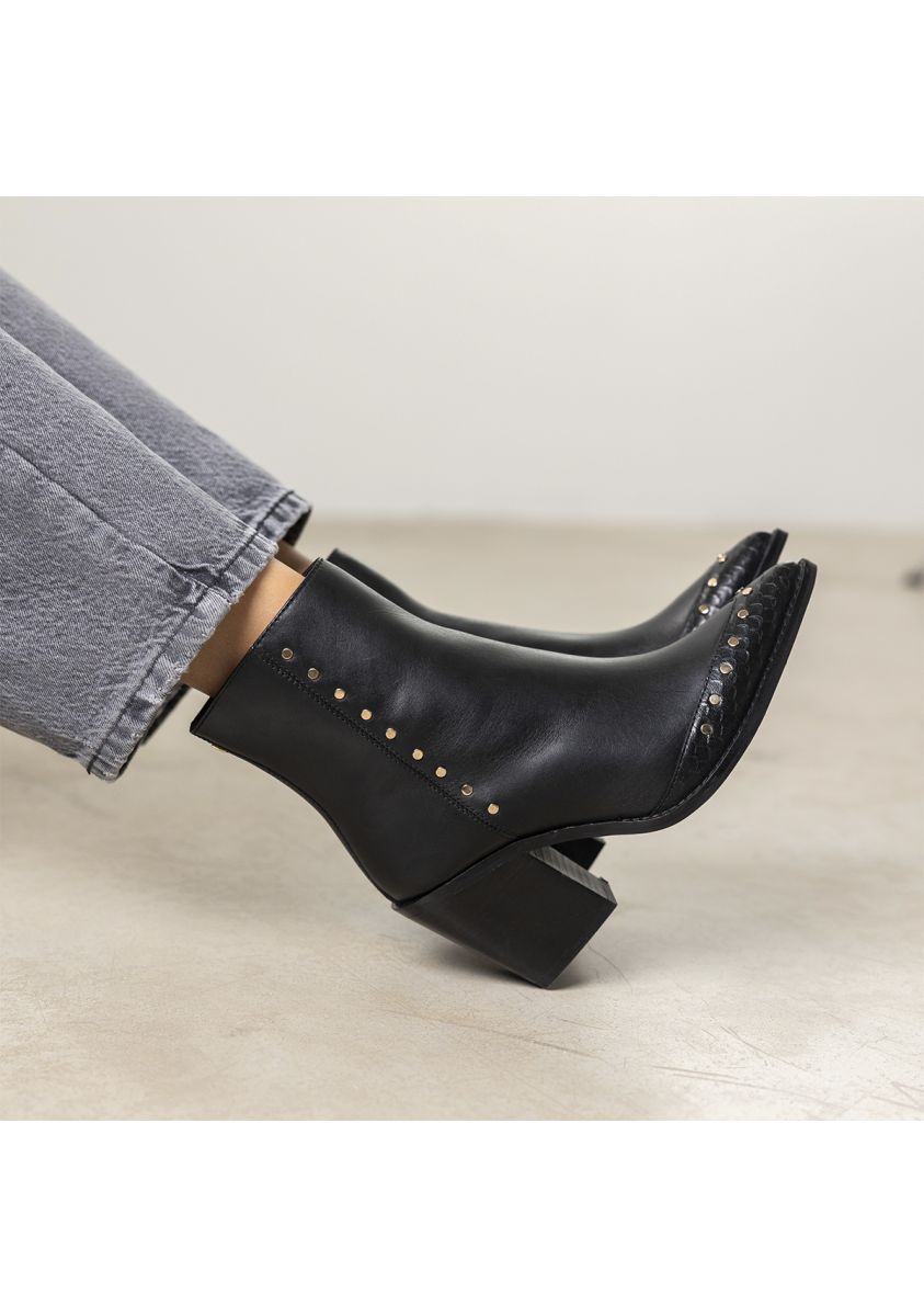 9822-botines-cowboy-tac-n-piel-maissau-negro-1.jpg