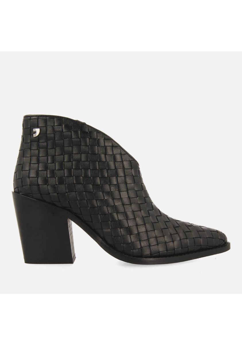 BOTINES TRENZADO TACÃN PIEL TAMASI - NEGRO